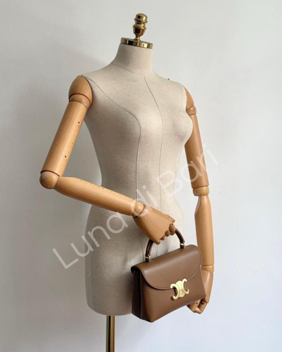 Bolsa Nino Médio - Fecho Triomphe | Celine - Imagem 4