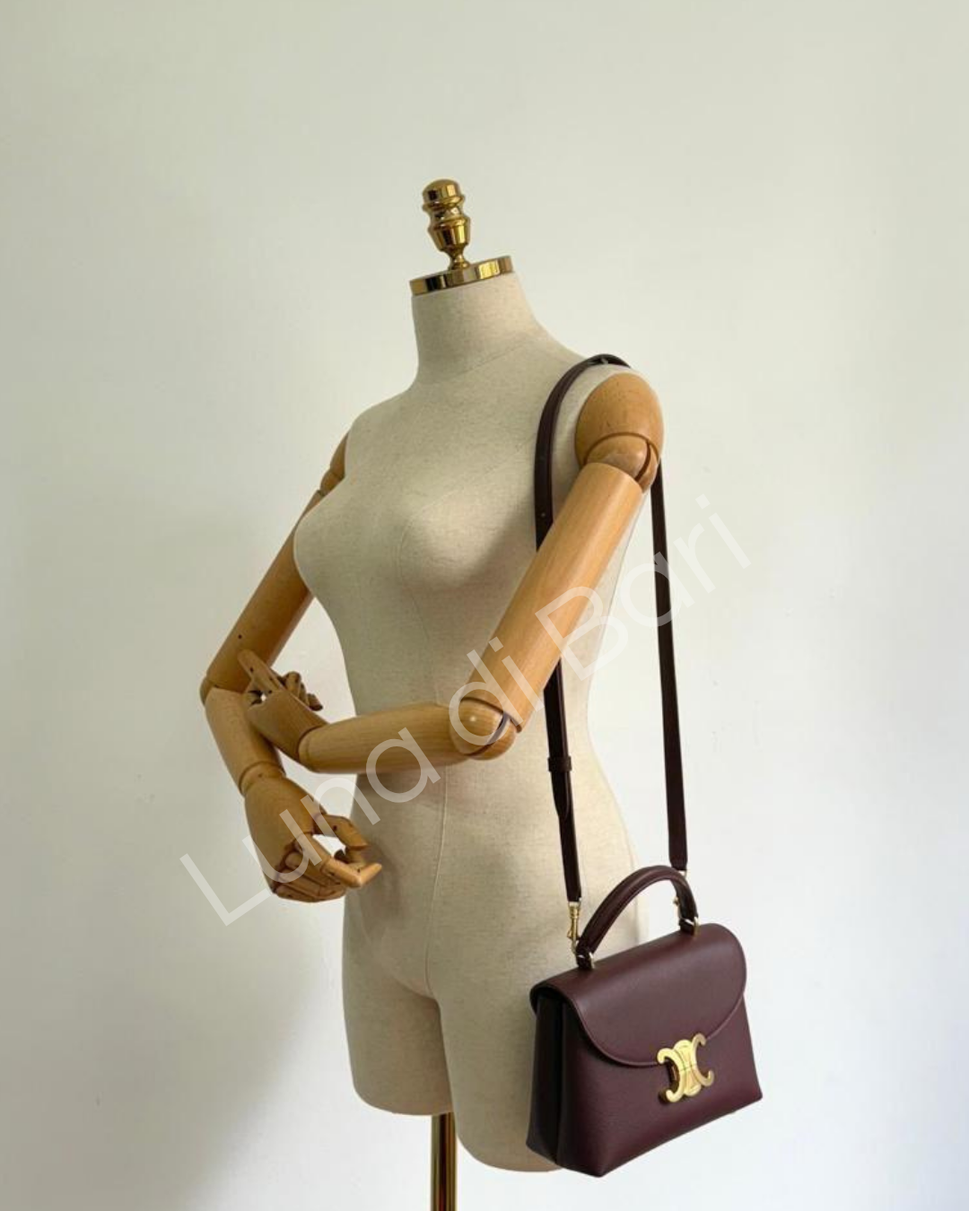 Bolsa Nino Médio - Fecho Triomphe | Celine - Imagem 19