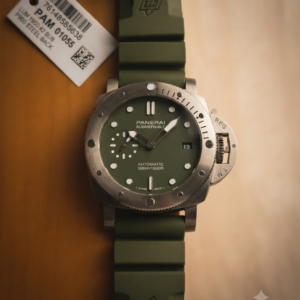 Panerai Submersible PAM 01055